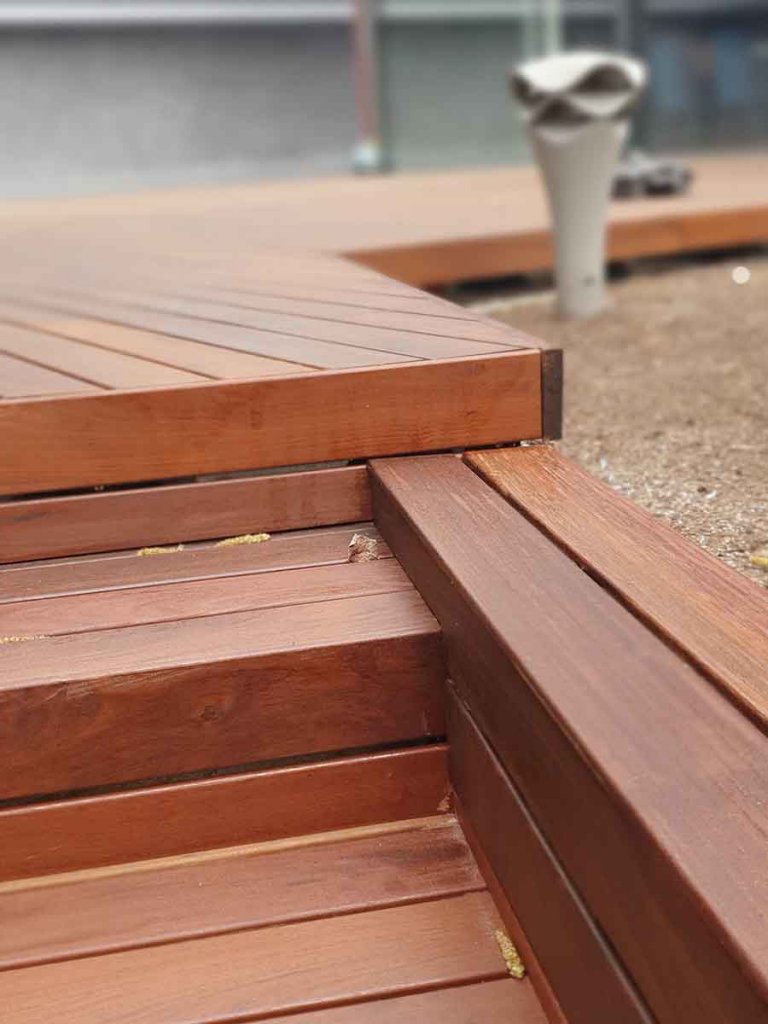 IPE Lapacho drvo decking bazen stepenice