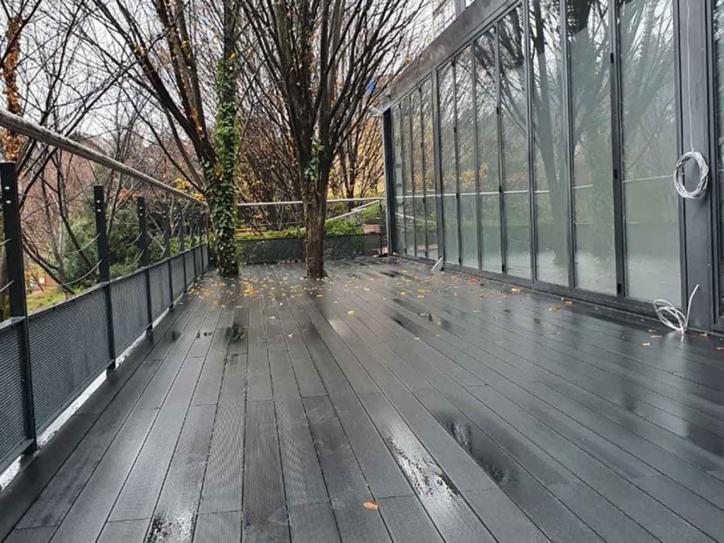 WPC Decking Select Anthracite Brigada Office Kaptol centar Zagreb 2