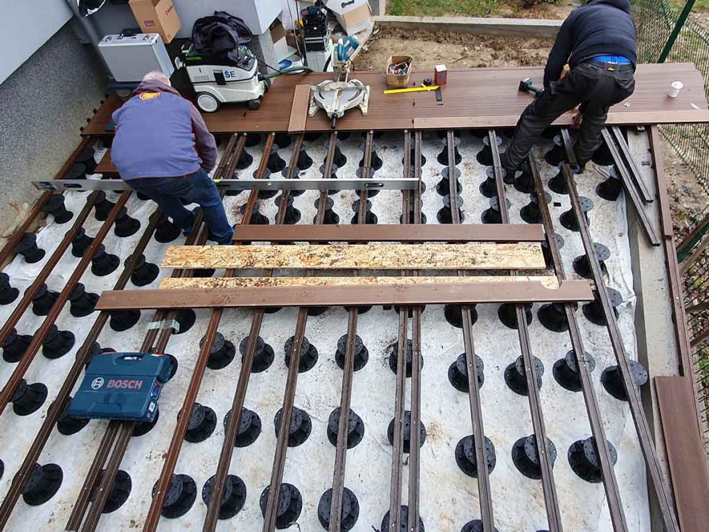 WPC Decking Standard Milk Brown - montaza na zemljanu podlogu Zagreb 2