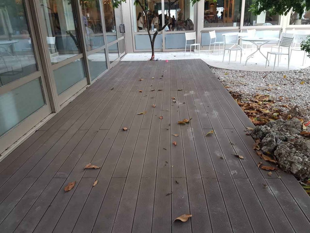 WPC Solid Wenge - hotel Valamar Meteor Makarska 2